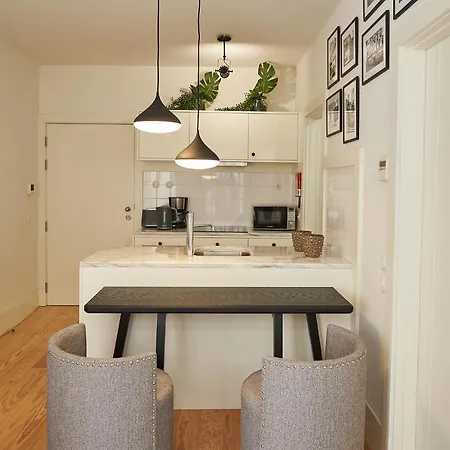 Boutique Rentals-flores Classic Historical Centre Apartman Porto