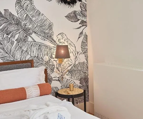 Apartament Boutique Rentals-flores Classic Historical Centre