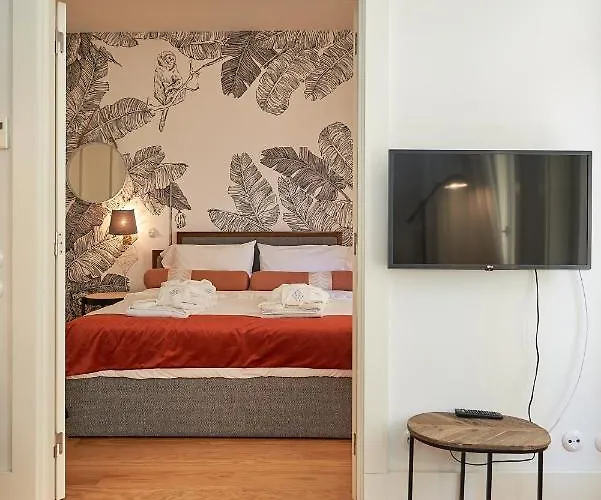 Boutique Rentals-flores Classic Historical Centre * بورتو